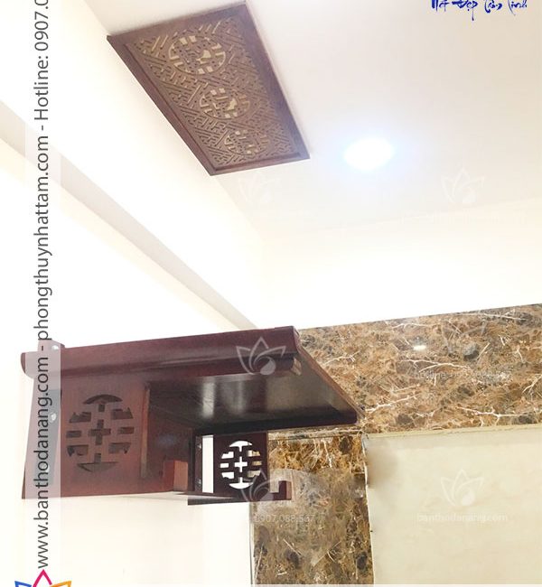 Bàn thờ treo tường chân Chữ Thọ TT001 4 ban tho treo BTT 21A25