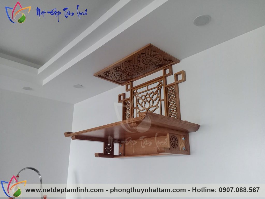 Bàn thờ treo tường hiện đại - TT010 có tấm ốp lưng 10 Bàn thờ treo tường màu sáng