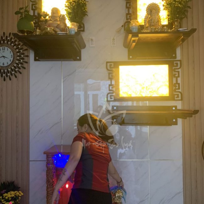 3 ban tho kem tranh truc chi