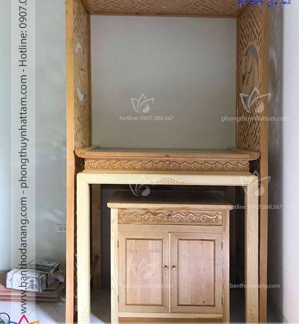 Bàn thờ gỗ vàng sồi - BTD008 2 ban dung 127 mau vang soi 3