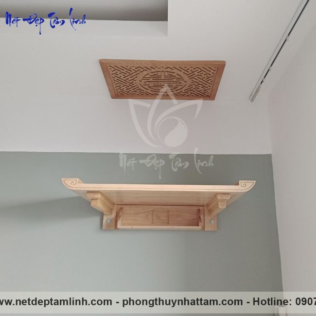 Bàn thờ Phật treo tường - TT014 7 z2663425066022 eff1401b96e8116c2212ad01868b5000 1